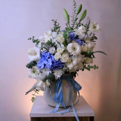 “فخارة السماء - Sky Bloom Vase”