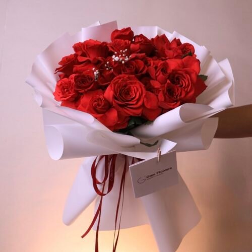 “بوكيه الحب الأحمر - Red Love Bouquet”