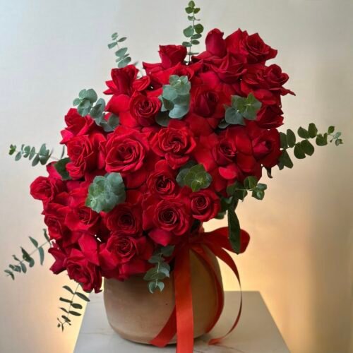 “فخارة الحب - Red Love Vase”